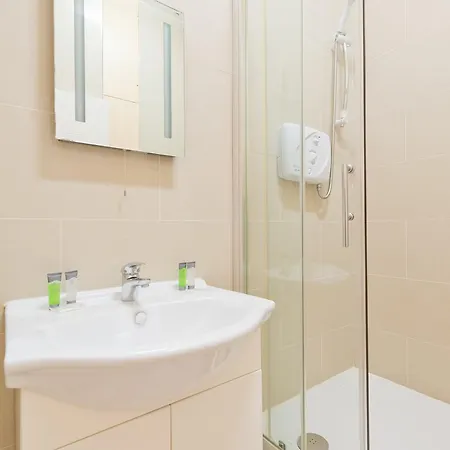 Your Place - Bachelors Walk Apartment